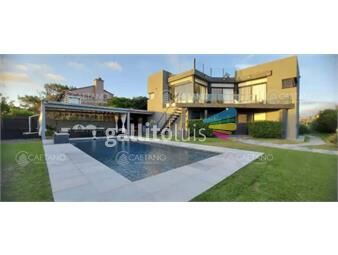 https://www.gallito.com.uy/venta-espectacular-casa-punta-ballena-4-dormitorios-inmuebles-25786495