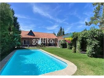 https://www.gallito.com.uy/venta-casa-3-dormitorios-barbacoa-piscina-deck-pinar-sur-inmuebles-25786657