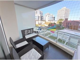 https://www.gallito.com.uy/comodo-apartamento-en-inmejorable-ubicacion-de-punta-del-inmuebles-19933058