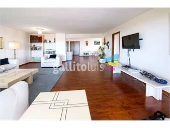 https://www.gallito.com.uy/venta-apartamento-punta-del-este-con-vista-al-mar-inmuebles-25804382