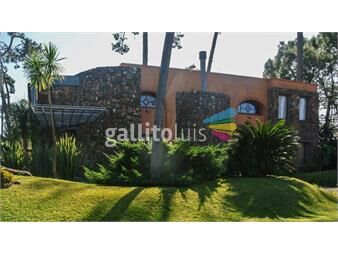 https://www.gallito.com.uy/venta-casa-5-dormitorios-la-arbolada-barrio-privado-inmuebles-19625001