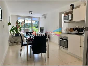 https://www.gallito.com.uy/venta-apartamento-2-dormitorios-servicios-completos-b-inmuebles-25851838