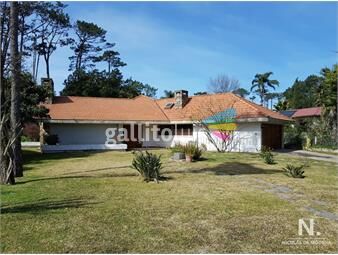 https://www.gallito.com.uy/vendo-casa-reciclada-de-3-dormitorios-en-pinares-punta-del-inmuebles-24631051