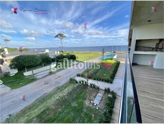 https://www.gallito.com.uy/apartamento-en-venta-3-dormitorios-y-medio-2-baños-1-en-su-inmuebles-25306959