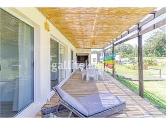 https://www.gallito.com.uy/vende-casa-en-punta-ballena-de-2-dormitorios-inmuebles-25161526