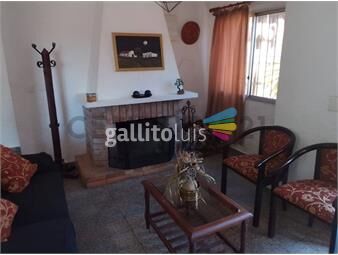 https://www.gallito.com.uy/casa-2-plantas-con-barbacoa-terraza-jardin-cochera-3-inmuebles-25852034