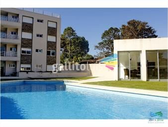https://www.gallito.com.uy/vendo-apartamento-2-dormitorios-con-parrillero-propio-y-pis-inmuebles-22537190