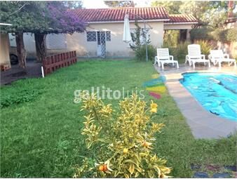 https://www.gallito.com.uy/venta-gran-casa-sobre-la-costanera-con-piscina-y-barbacoa-inmuebles-25759706