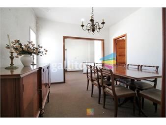 https://www.gallito.com.uy/venta-casa-de-altos-4-dormitorios-la-blanqueada-inmuebles-25743263