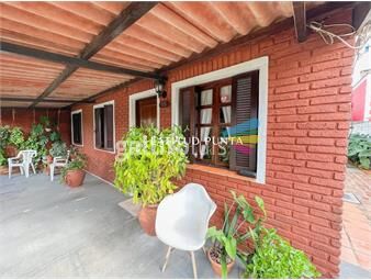 https://www.gallito.com.uy/maldonado-casa-de-3-dormitorios-apartamento-independient-inmuebles-25643853