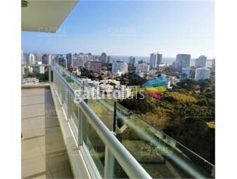 https://www.gallito.com.uy/apartamento-de-tres-dormitorios-y-dependencia-en-torre-de-c-inmuebles-23340365