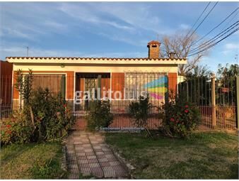 https://www.gallito.com.uy/venta-casa-y-tres-apartamentos-con-renta-inmuebles-25884651