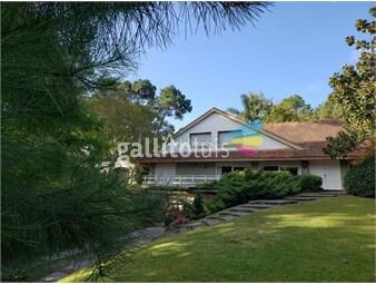 https://www.gallito.com.uy/casa-a-la-venta-sã³lida-y-con-muy-buen-frente-cercana-al-inmuebles-19847806