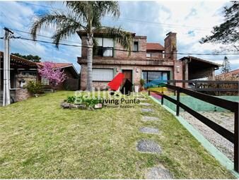 https://www.gallito.com.uy/hermosa-casa-a-la-venta-de-5-dormitorios-inmuebles-25889450