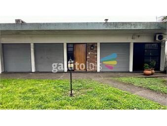 https://www.gallito.com.uy/venta-casa-sobre-av-bolivia-esquina-canada-inmuebles-25835087