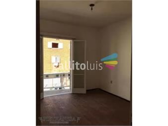 https://www.gallito.com.uy/apartamento-en-alquiler-3dorm-2-baños-ciudad-vieja-inmuebles-25892347