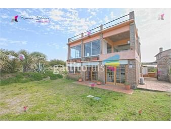 https://www.gallito.com.uy/casa-a-la-venta-3-dormitorios-en-la-juanita-inmuebles-23896373