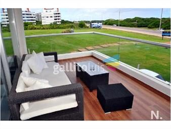 https://www.gallito.com.uy/apartamento-en-brava-3-dormitorios-inmuebles-25035234