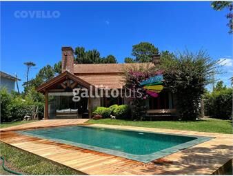 https://www.gallito.com.uy/casa-en-playa-mansa-a-dos-cuadras-del-mar-inmuebles-24786226