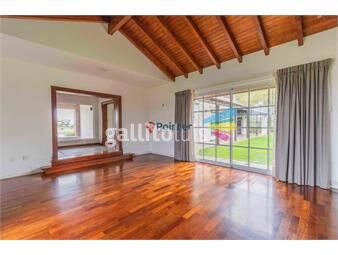 https://www.gallito.com.uy/venta-casa-4-dormitorios-en-colinas-de-carrasco-con-vista-a-inmuebles-25670014