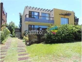 https://www.gallito.com.uy/alquiler-temporario-de-casa-3-dormitorios-en-mansa-punta-inmuebles-25895953