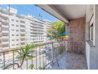 https://www.gallito.com.uy/venta-pocitos-3-dorm-al-frente-garaje-iluminado-inmuebles-25895994