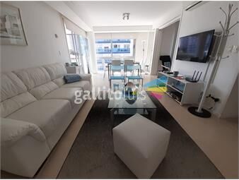 https://www.gallito.com.uy/primeras-paradas-de-playa-mansa-inmuebles-23304236