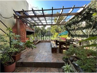 https://www.gallito.com.uy/amplia-y-solida-construccion-con-gran-jardin-barbacoa-y-ga-inmuebles-24008644