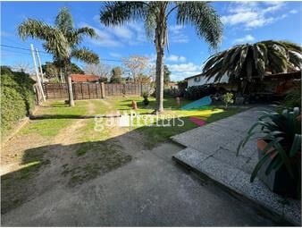 https://www.gallito.com.uy/1884p-venta-2-casas-4-dorm2dorm-shangrila-barbacoa-garaje-inmuebles-25776315