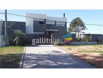 https://www.gallito.com.uy/venta-de-casa-de-3-dormitorios-y-apartamento-de-1-dormitori-inmuebles-25910398