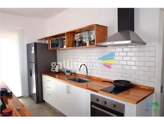 https://www.gallito.com.uy/en-venta-casa-de-2-dormitorios-en-parque-burnett-punta-del-inmuebles-23605328