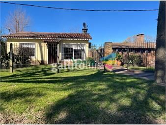 https://www.gallito.com.uy/casa-en-venta-shangrila-sur-2-dormitorios-aire-acondicion-inmuebles-25917673