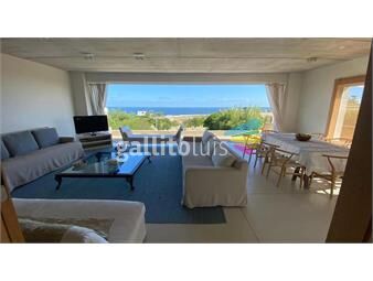 https://www.gallito.com.uy/casa-de-5-dormitorios-en-el-chorro-con-vista-al-mar-inmuebles-23777242