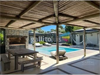 https://www.gallito.com.uy/excelente-residencia-en-barrio-cerrado-pinar-del-faro-en-jo-inmuebles-25669974