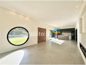 https://www.gallito.com.uy/casa-moderna-de-3-dormitorios-y-servicio-en-venta-san-rafa-inmuebles-25675705