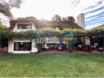 https://www.gallito.com.uy/hermosa-casa-en-venta-de-3-dormitorios-con-casa-de-huã©sped-inmuebles-23502099