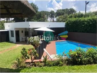 https://www.gallito.com.uy/alquiler-temporada-casa-5d-lugano-punta-con-piscina-climati-inmuebles-25940830