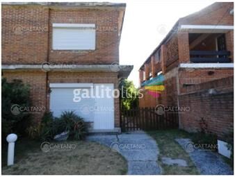 https://www.gallito.com.uy/alquiler-temporal-casa-playa-brava-punta-del-este-inmuebles-23400676