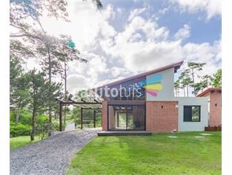 https://www.gallito.com.uy/casa-3-dormitorios-en-venta-en-punta-colorada-inmuebles-25944503