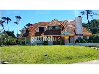 https://www.gallito.com.uy/alquilo-casa-de-3-dormitorios-a-1-de-la-brava-rincãâ³n-d-inmuebles-25952348