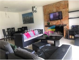 https://www.gallito.com.uy/amplia-casa-en-jardines-de-cordoba-inmuebles-25954962