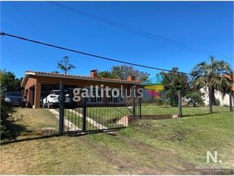 https://www.gallito.com.uy/espectacular-casa-a-pocos-metros-del-mar-inmuebles-25034273