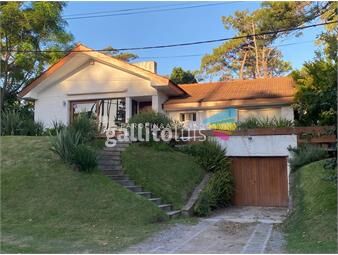 https://www.gallito.com.uy/casa-en-venta-de-2-dormitorios-en-pinares-punta-del-este-inmuebles-23604820