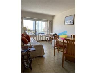 https://www.gallito.com.uy/apartamento-de-1-dormitorio-muy-cerca-de-la-playa-mansa-y-b-inmuebles-25959152