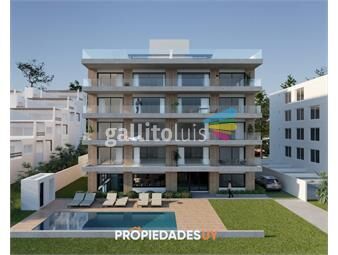 https://www.gallito.com.uy/en-primera-linea-semipiso-en-venta-en-playa-mansa-inmuebles-25967981