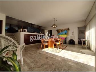 https://www.gallito.com.uy/venta-y-alquiler-de-casa-en-playa-mansa-punta-del-esate-de-inmuebles-25695361