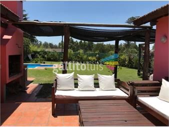 https://www.gallito.com.uy/casa-en-venta-de-3-dormitorios-en-zona-marly-punta-del-est-inmuebles-19707387