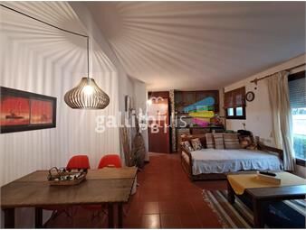 https://www.gallito.com.uy/venta-apartamento-1-dormitorio-playa-brava-la-lucia-re-inmuebles-25246982