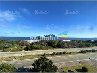 https://www.gallito.com.uy/venta-penthouse-duplex-punta-del-este-primera-linea-playa-m-inmuebles-25985500