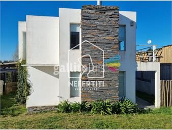 https://www.gallito.com.uy/casa-en-altos-de-punta-piedras-3-dormitorios-inmuebles-24614226